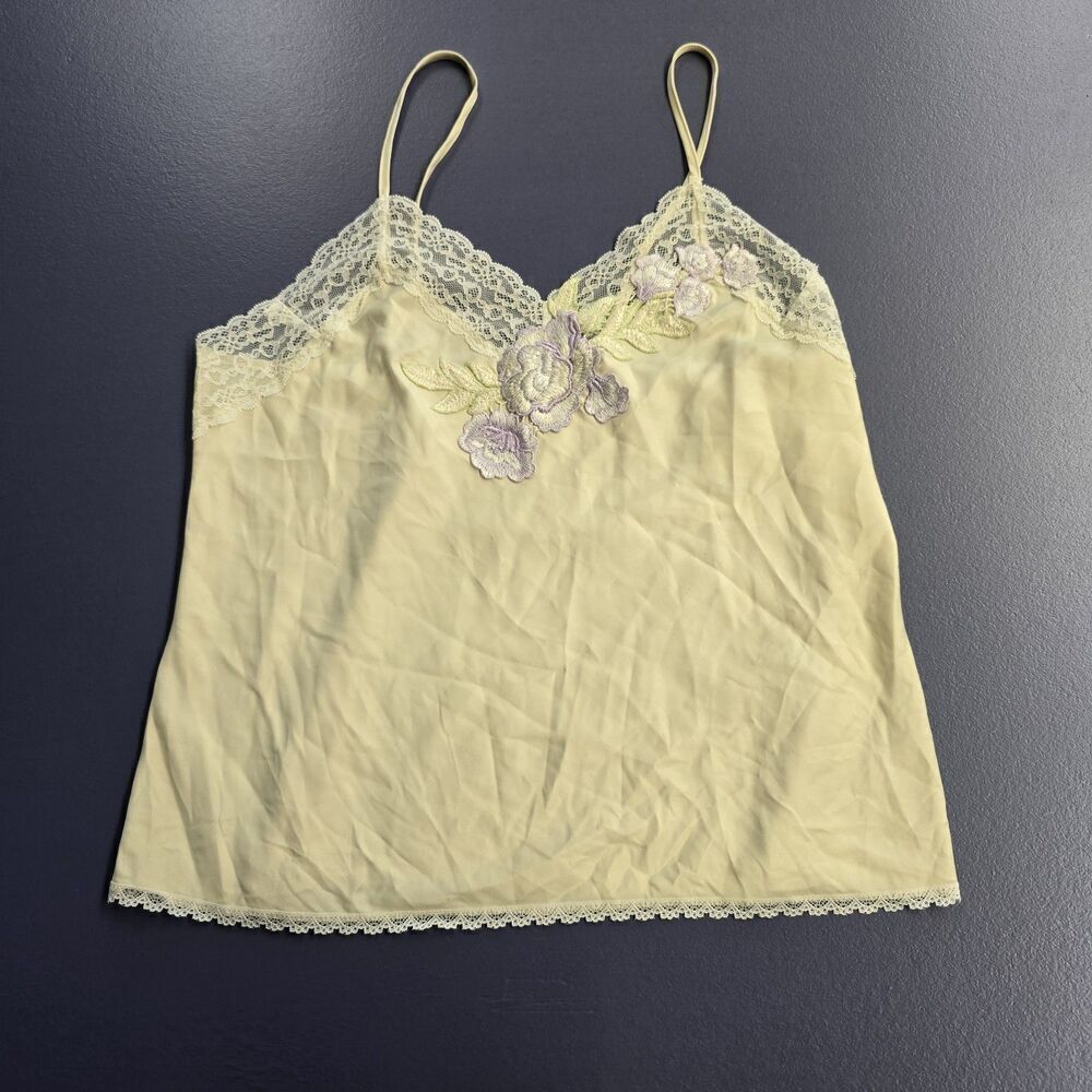 Linea Donatella Lingerie Top NWT Floral Embroidery Size Small (A40)
